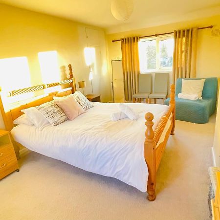 St Ives, King Bed Cosy Home, Parking, Fast Wi Fi St Ives  Exterior photo